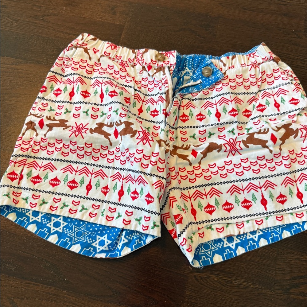 Chubbies Festive Patterned Shorts With Reindeer A… - image 1